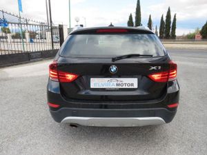 BMW X1 sDrive18d  - Foto 15