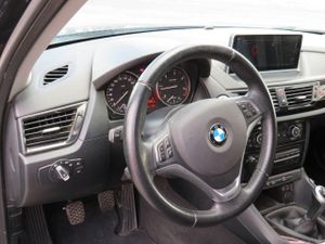BMW X1 sDrive18d  - Foto 23