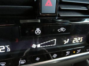 Nissan Qashqai DIGT 116 kW 160 CV E6D DCT ACENTA  - Foto 18