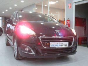 Peugeot 5008 Allure 1.6 BlueHDi 120 FAP  - Foto 33