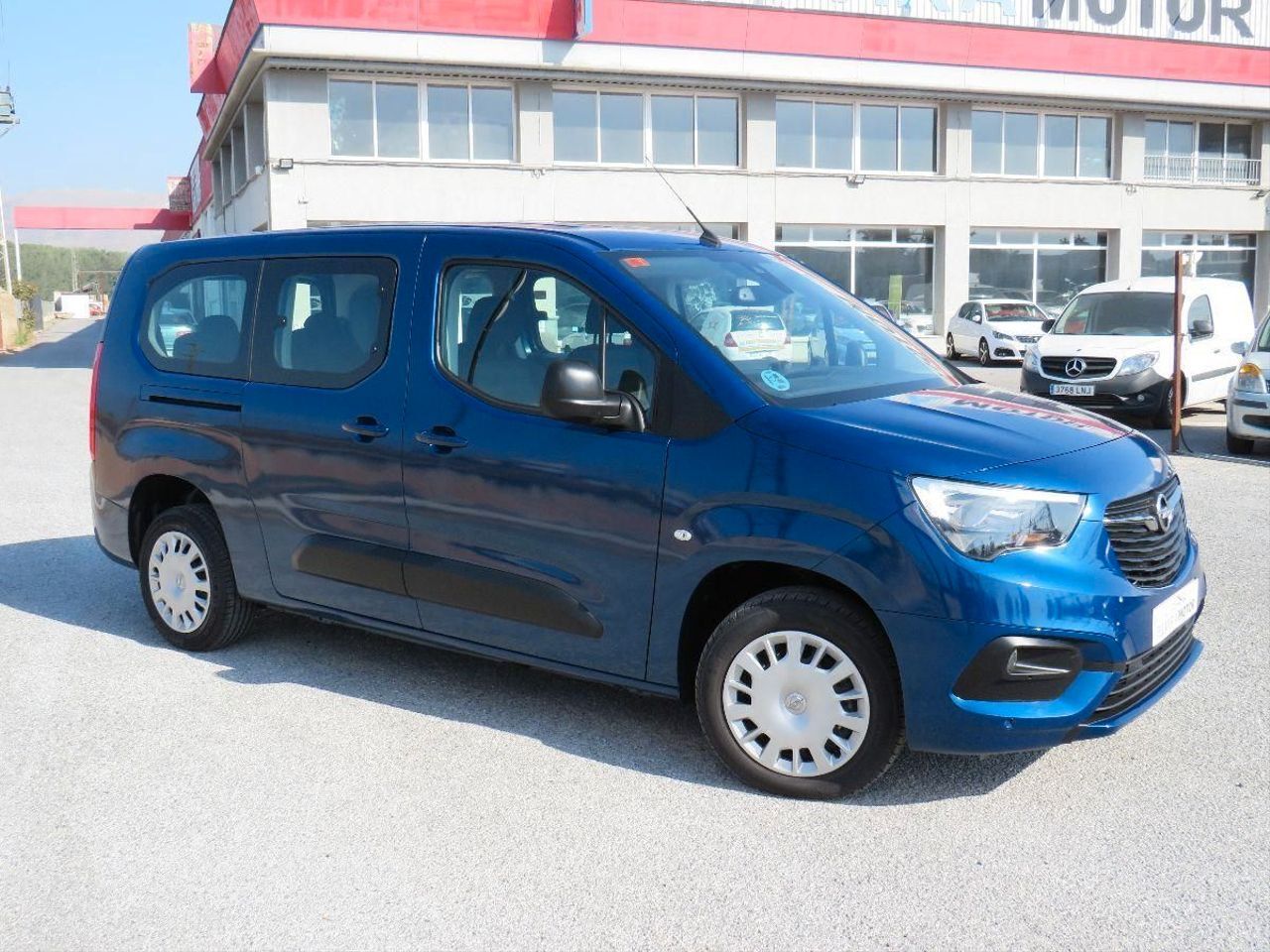 Opel Combo Cargo 1.5 TD 75kW 100CV D.Cab XL H1 1000kg  - Foto 1