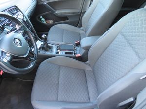 Volkswagen Golf Life 2.0 TDI 110 kW (150 CV) - Foto 24