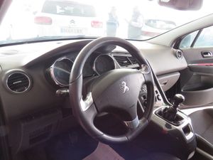 Peugeot 5008 1.6 hdi 120cv allure - Foto 25