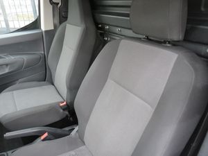 Opel Combo Cargo Combo Life Edition Plus L 1.5 TD 75 kW (100 CV) Start/Stop - Foto 13