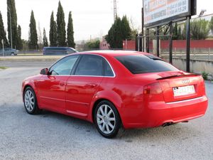 Audi A4 2.0 TDI 143CV - Foto 7