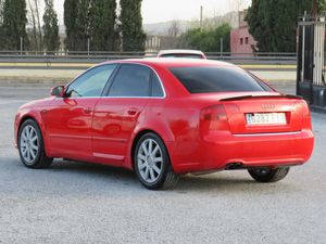 Audi A4 2.0 TDI 143CV - Foto 10