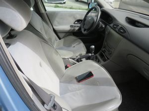 Renault Laguna GRAN TOUR 120CV - Foto 15