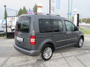 Volkswagen Caddy Beach 2.0 TDI BMT 102 CV DSG 6 vel. - Foto 3