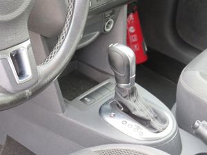 Volkswagen Caddy Beach 2.0 TDI BMT 102 CV DSG 6 vel. - Foto 16