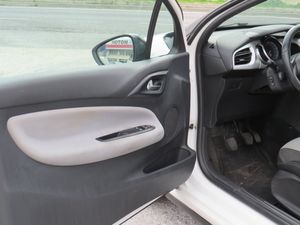 Citroën DS3 Urban Shot HDi 70 - Foto 9