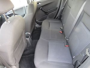 Peugeot 208 5p Tech Edition 1.6 BlueHDi 100 S&S - Foto 17