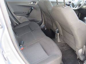 Peugeot 208 5p Tech Edition 1.6 BlueHDi 100 S&S - Foto 20