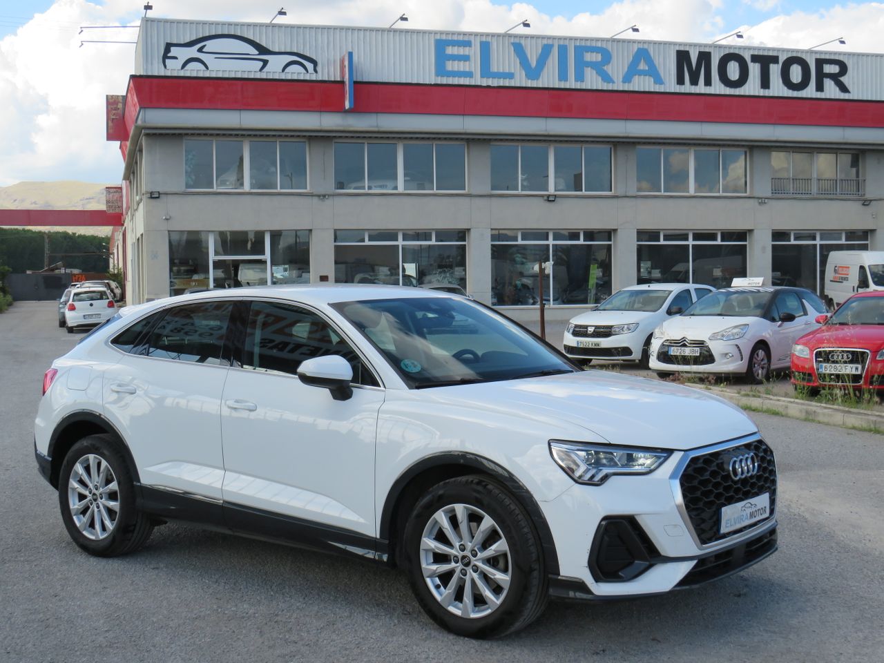 Audi Q3 sportback 3.5 tdi 150cv advance - Foto 1