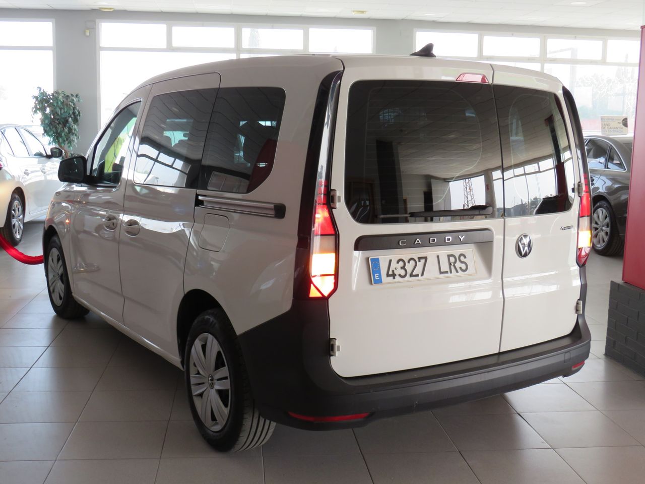 Volkswagen Caddy 2.0 TDI 90 kW - Foto 1