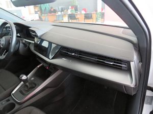 Audi A3 1.6 TDI 115CV - Foto 27