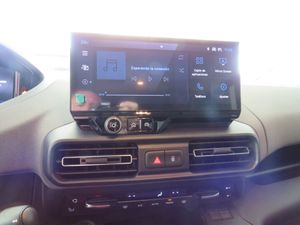 Peugeot Rifter Long Allure BlueHDi 130 EAT8 7 plazas - Foto 19
