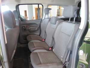 Peugeot Rifter Long Allure BlueHDi 130 EAT8 7 plazas - Foto 14