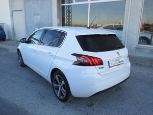 Peugeot 308 5p Allure 1.5 BlueHDi 130 S&S - Foto 16