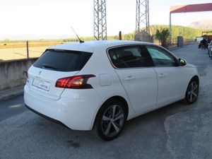 Peugeot 308 5p Allure 1.5 BlueHDi 130 S&S - Foto 19