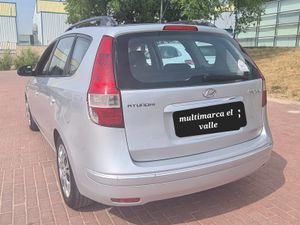 Hyundai i30 CW 1.6CRDi Comfort - Foto 3