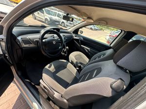 Lancia Ypsilon 1.2 8v Oro - Foto 5