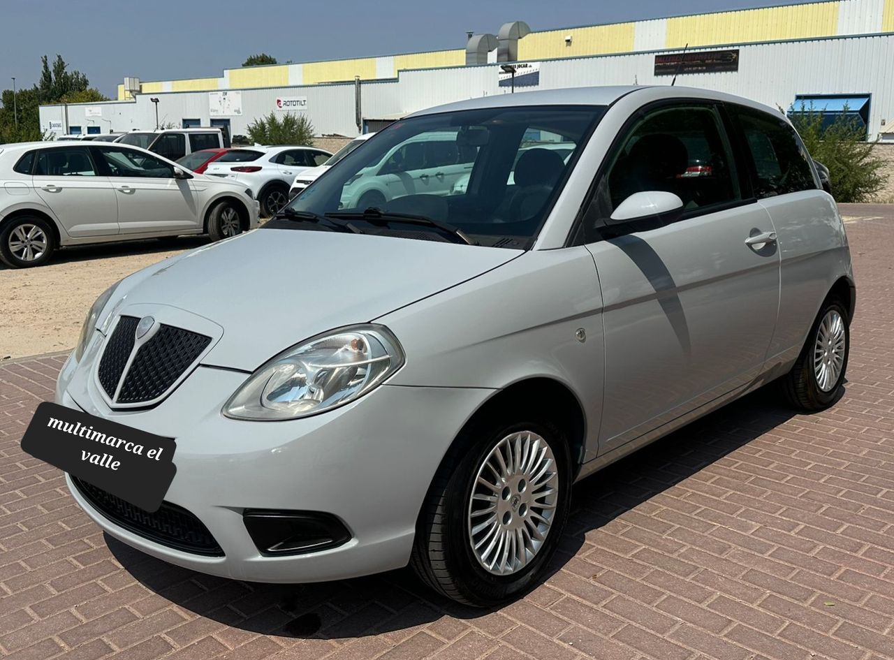 Lancia Ypsilon 1.2 8v Oro - Foto 1