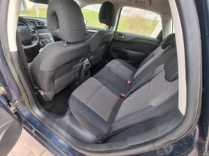 Citroën C4 1.2 e-THP S&S Exclusive - Foto 8