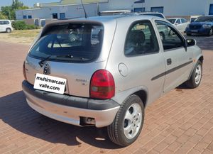 Opel Corsa 3p Club 1.2 16v - Foto 4