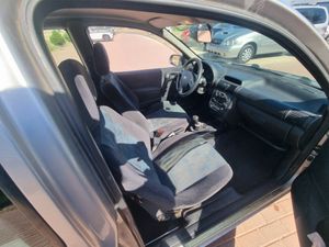 Opel Corsa 3p Club 1.2 16v - Foto 6