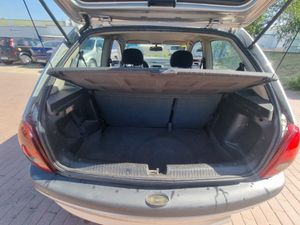 Opel Corsa 3p Club 1.2 16v - Foto 8