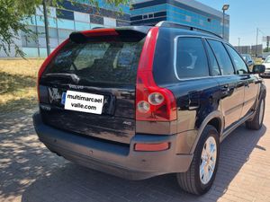 Volvo XC90 D5 Momentum 7 asientos Aut. - Foto 4