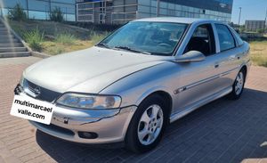 Opel Vectra 5p Comfort 2.0 DTI 16V - Foto 2