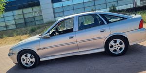 Opel Vectra 5p Comfort 2.0 DTI 16V - Foto 3