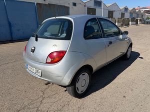 Ford Ka 1.3 70 CV - Foto 3