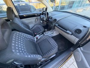 Volkswagen New Beetle 1.9 TDI 90 CV - Foto 9
