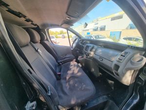Renault Trafic Combi Passenger 2.0 dci 9 plazas - Foto 7