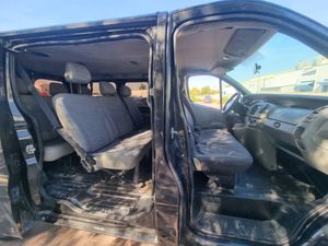 Renault Trafic Combi Passenger 2.0 dci 9 plazas - Foto 9