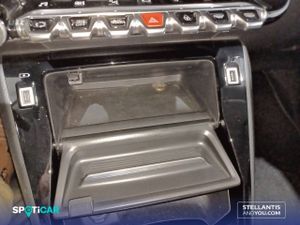 Peugeot 2008   Puretech 130 S&S EAT8 Allure Pack - Foto 22