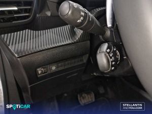 Peugeot 2008   Puretech 130 S&S EAT8 Allure Pack - Foto 13