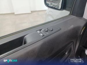 Peugeot Expert eExpert 3 eExpert Furgón 100kW Batería 75kWh Std - - Foto 12