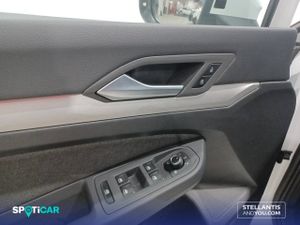 Volkswagen Golf   1.5 TSI 85kW (115CV) 