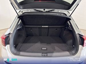Volkswagen T-Roc   1.5 TSI 110kW (150CV) DSG Sport - Foto 6