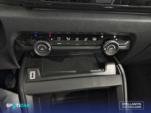 Citroën C4  BlueHDi 110 S&S Live Pack - Foto 16