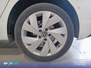 Volkswagen Golf   1.5 TSI 85kW (115CV) 