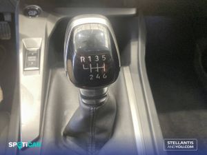 Peugeot 308  5P  PureTech 130 S&S MAN Allure - Foto 14