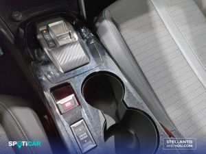 Peugeot 2008   BlueHDI 130 S&S EAT8 Allure Pack - Foto 14