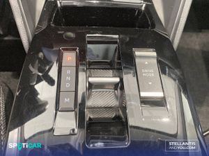 Citroën C4  Hybrid 136 e-DCS6 Plus - Foto 15