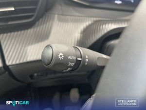 Peugeot 2008   Gasolina 100 S&S 6 Vel. MAN Allure - Foto 13