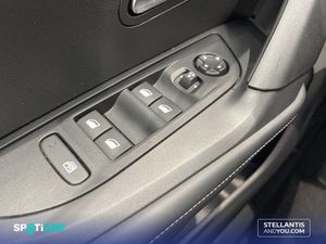 Peugeot 2008   Gasolina 100 S&S 6 Vel. MAN Allure - Foto 12