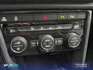 Volkswagen T-Roc   1.5 TSI 110kW (150CV) DSG Sport - Foto 15